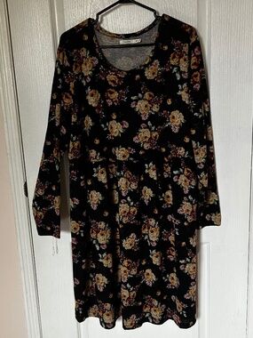 Women's spring and autumn long-sleeved dress